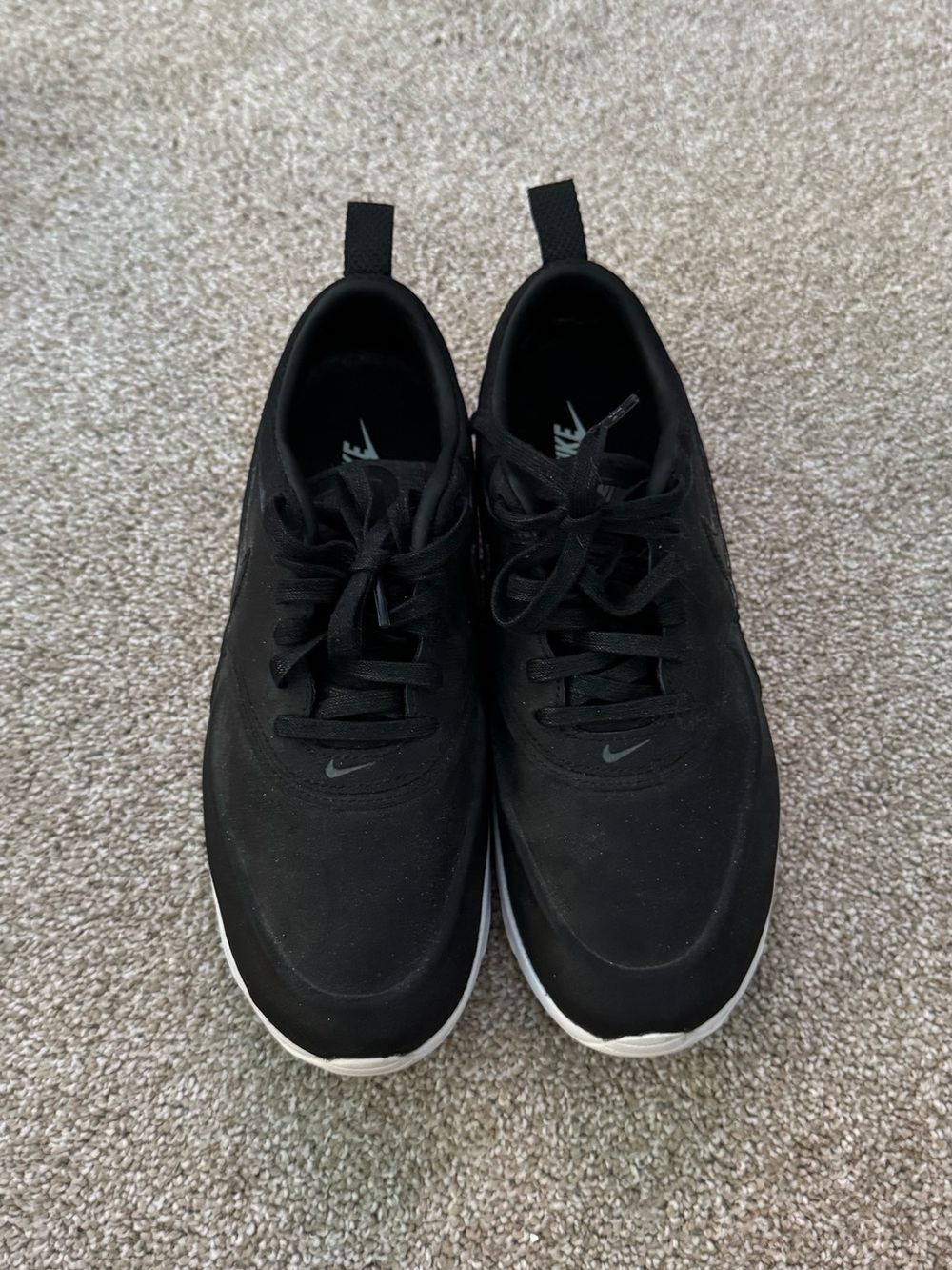 Nike Women’s Black Sneakers